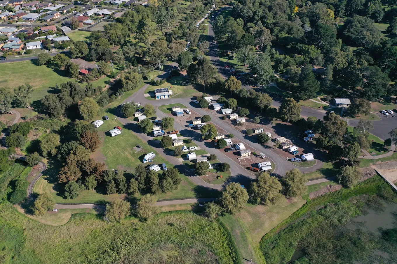 Lake King Waterfront Caravan Park - 1